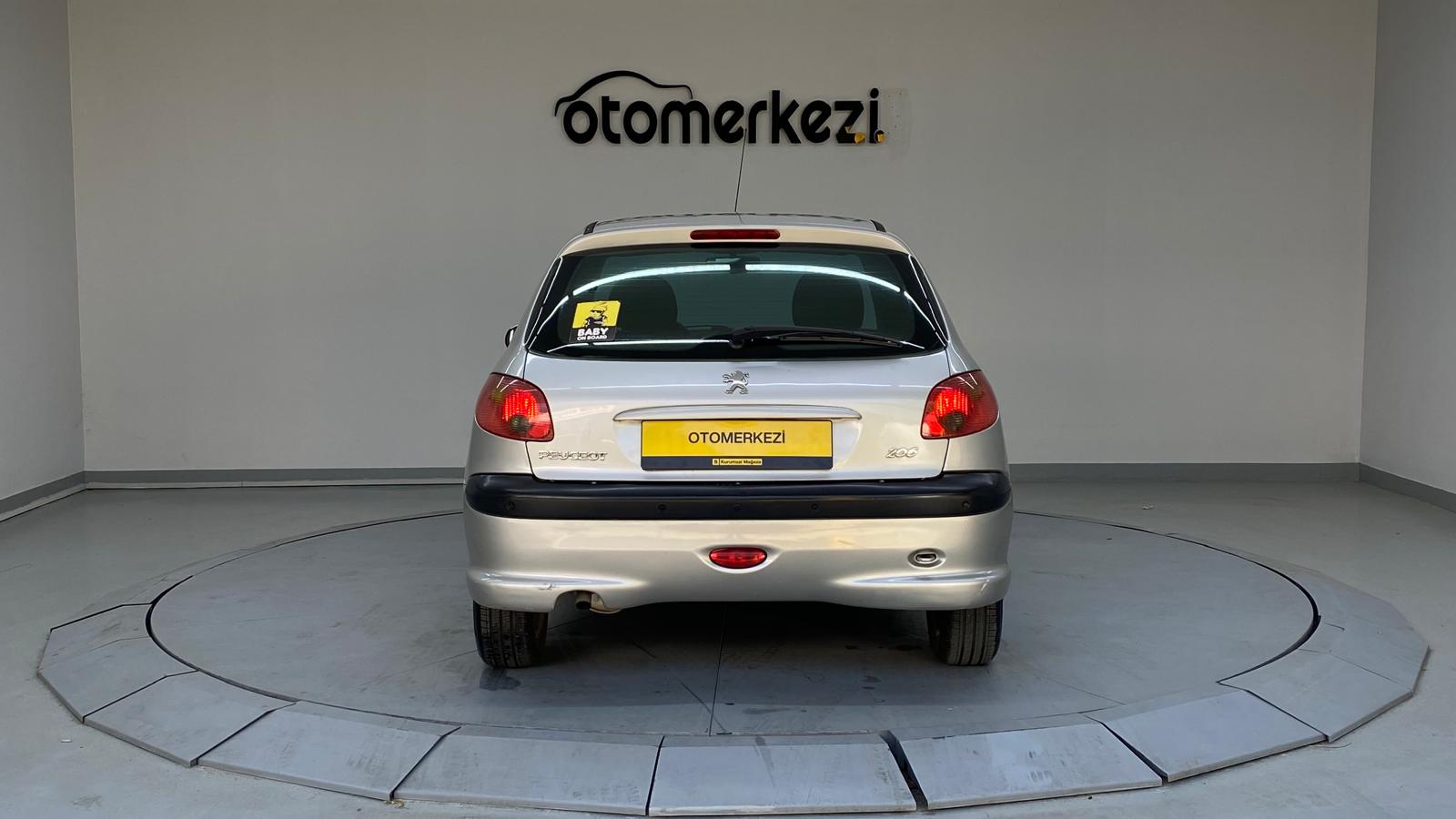 PEUGEOT 206 2